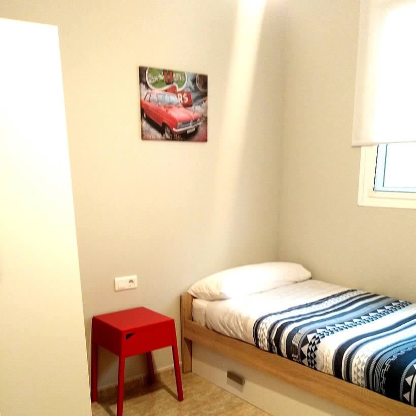 Chambre avec lits gigognes en 90 dans appartement en location 2 chambres à Alcanar Playa, Delta de l'Ebre